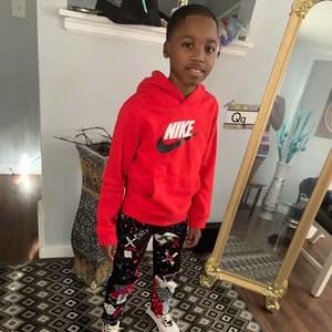 Meet your Posher, Lasha